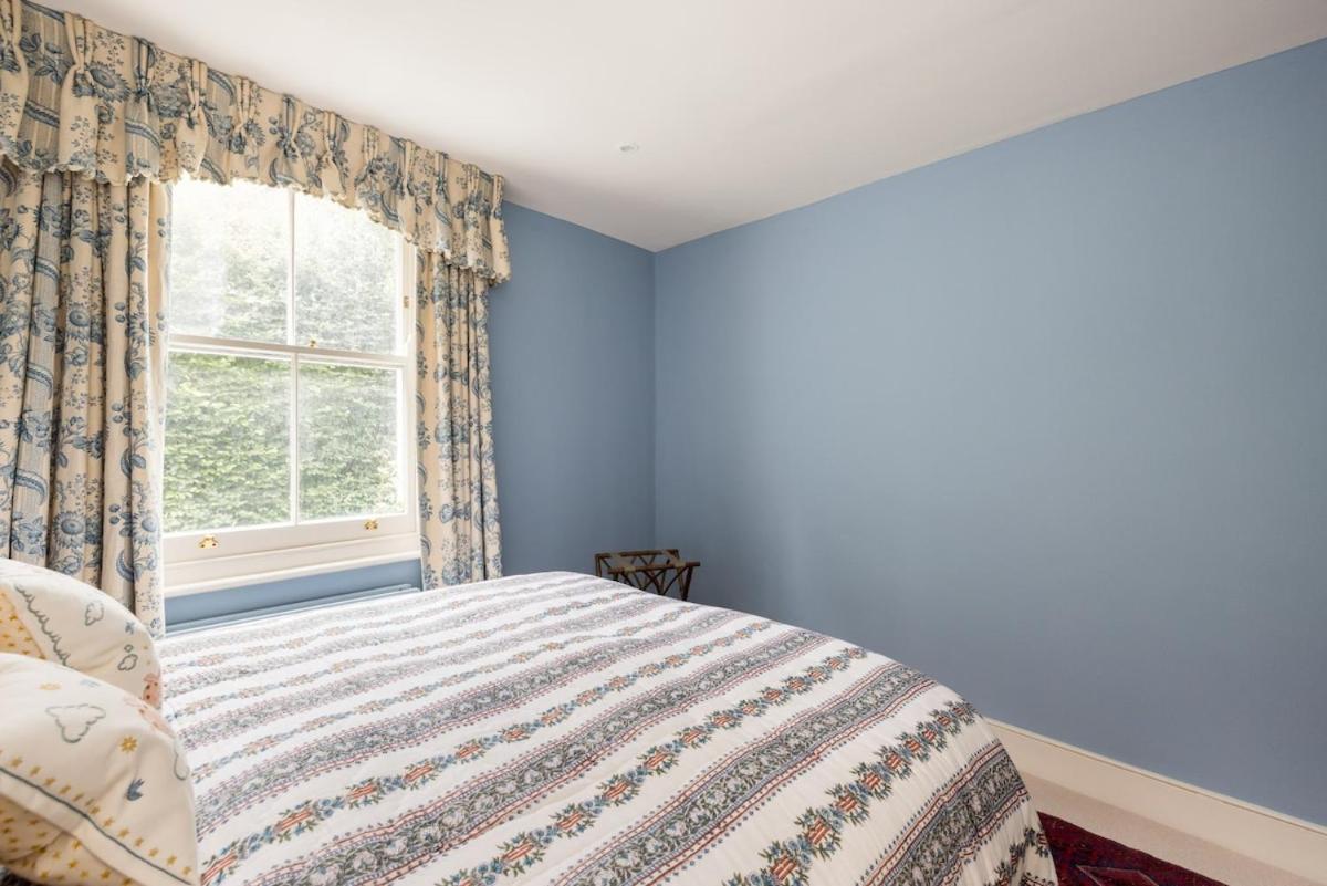 לונדון Battersea Park 3 Bedroom Residence מראה חיצוני תמונה