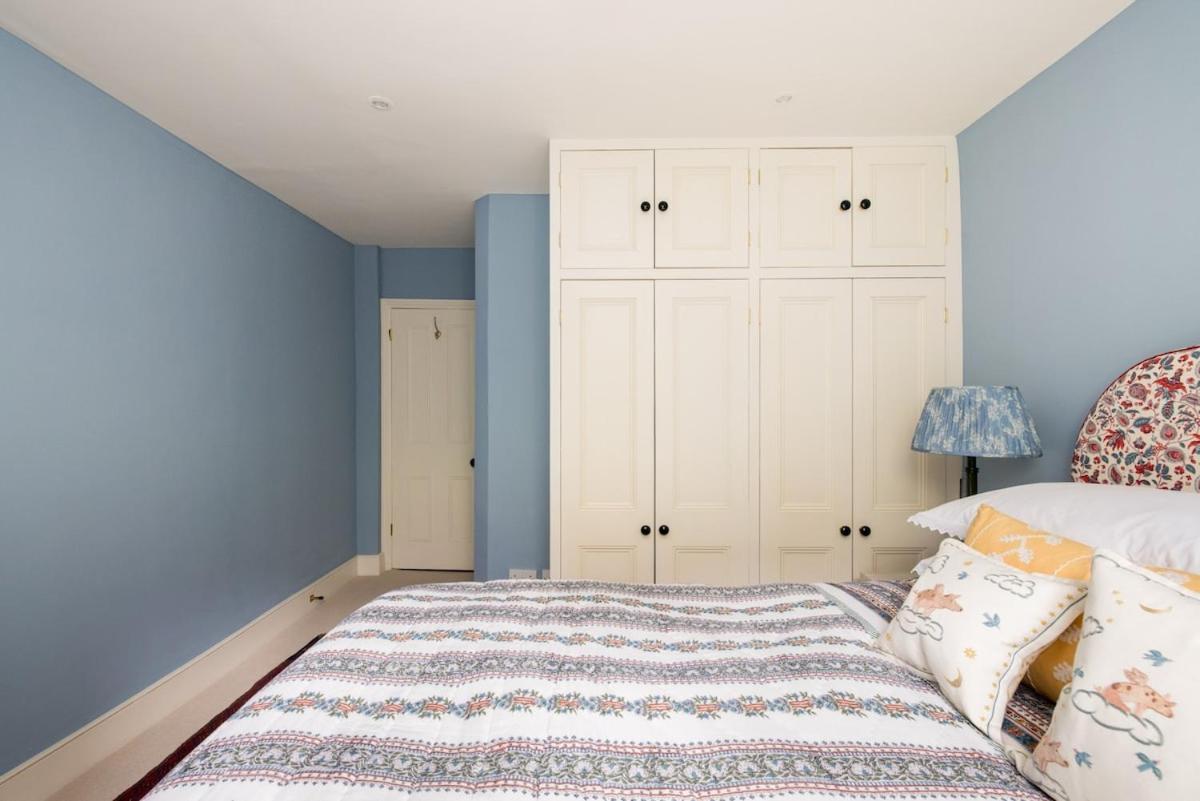לונדון Battersea Park 3 Bedroom Residence מראה חיצוני תמונה
